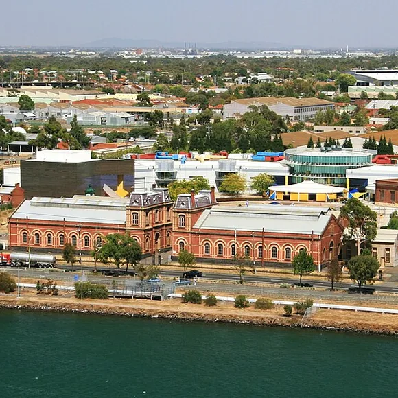 Recognisable view of Spotswood, Melbourne